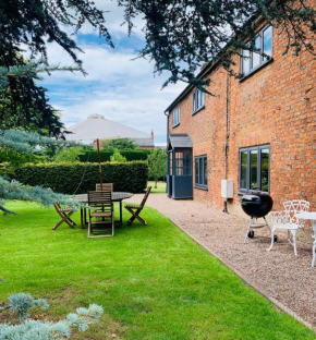Hotels in Tattenhall